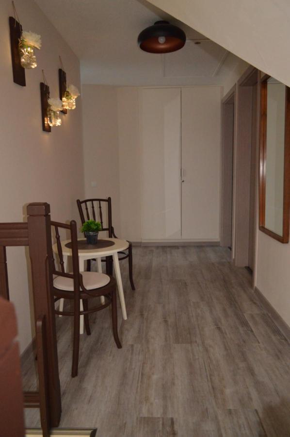 Bed and Breakfast Rebeka Panzio Тихань Екстер'єр фото