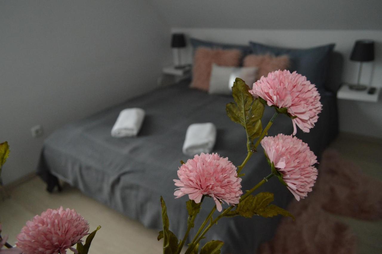 Bed and Breakfast Rebeka Panzio Тихань Екстер'єр фото